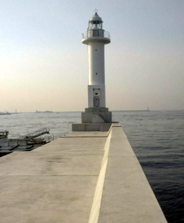 夢洲１番灯台